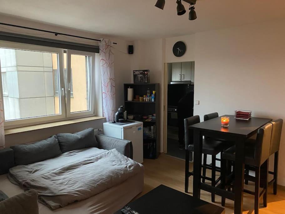 Helle 2-Zimmer Wohnung, Nicht Mehr Verfuegbar Erlangen Buitenkant foto